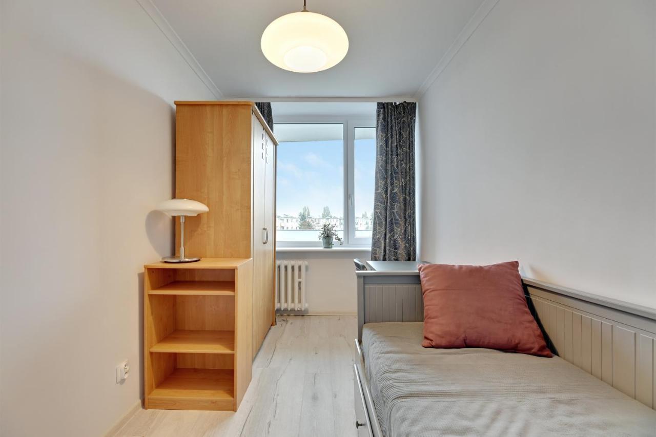 Pokoje Przymorze - Obroncow Wybrzeza 8a * Gdańsk